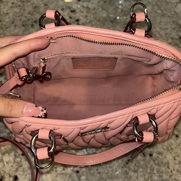 Coach Pink - Picture 2 of 6